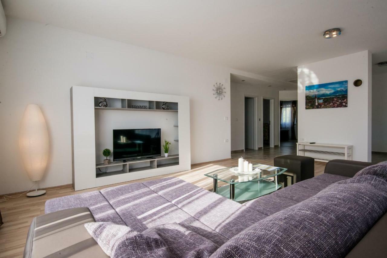 Ferienhaus Bucic Buje Εξωτερικό φωτογραφία