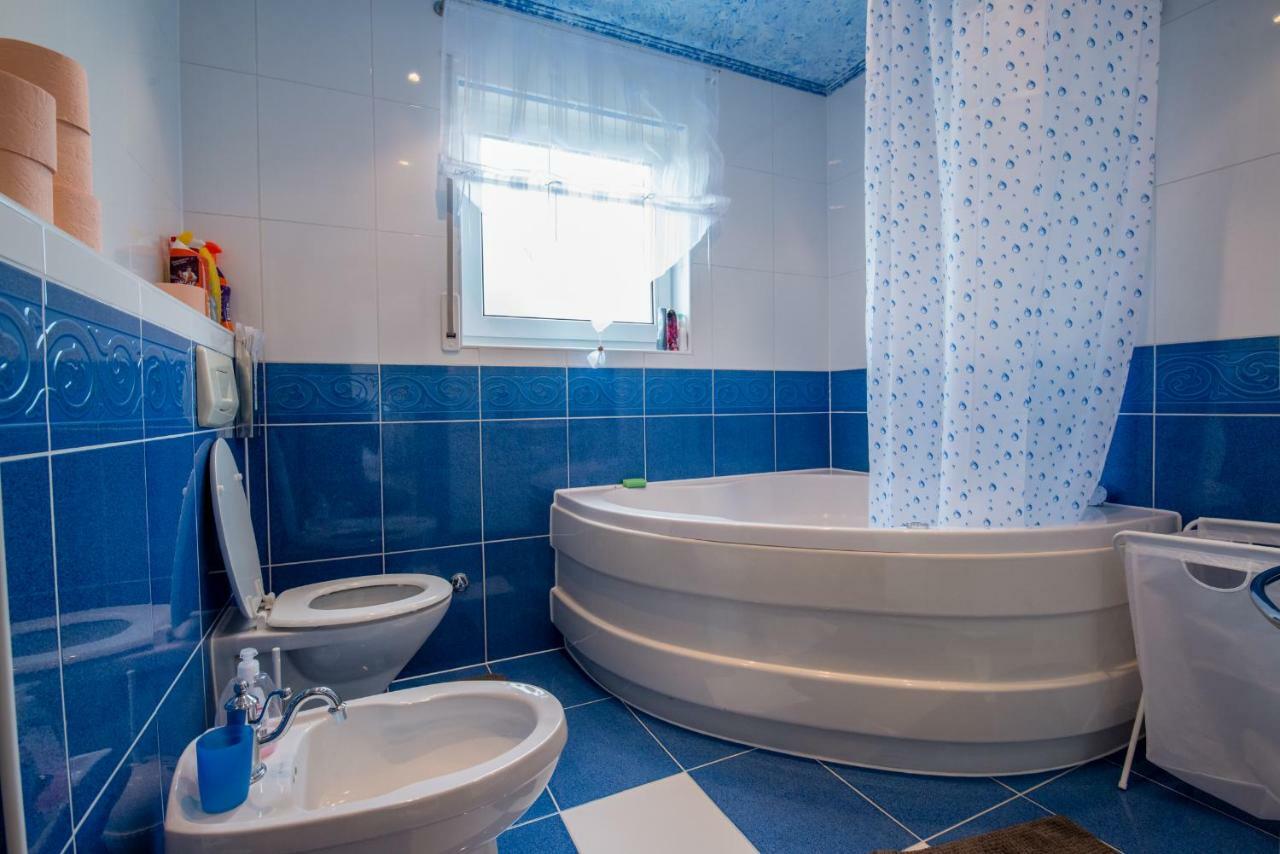 Ferienhaus Bucic Buje Εξωτερικό φωτογραφία